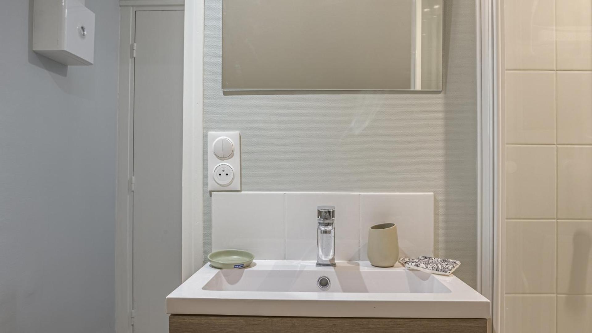 Le Nid Troyen - Proche Hypercentre - 2 Pers Apartment Троа Екстериор снимка